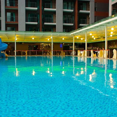 Foshan Juntao Business Hotel Bagian luar foto