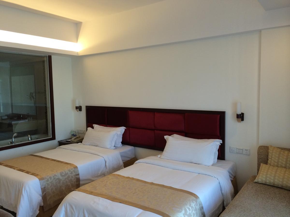 Foshan Juntao Business Hotel Bagian luar foto